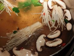 健康杂菌牛骨汤-海银海记潮汕牛肉火锅(新港中路海珠店)