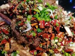 歌乐山孜香手抓排-醉小酒馆·川菜·江湖菜·重庆菜(观音桥旗舰店)