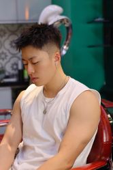 -鸿運 BARBER SHOP男士理发馆