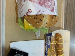 -牛纽塔·牛人堡(群众路店)