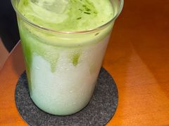-彳亍咖啡·这里(水湾路店)