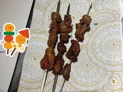馕坑铁签子羊肉串-阿里疆Alijiang·丝路美食·异域风情·清真(长楹天街店)