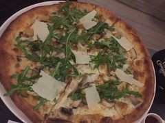 -WOLFGANG PUCK KITCHEN & BAR(迪士尼小镇店)