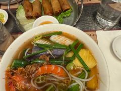 -Cô Thành Restaurant