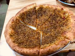 隔壁店的蒜蓉烤馕-清真·马峰烤肉(小学习北巷店)