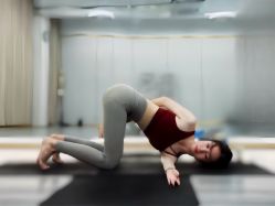 -亚太瑜伽普拉提学院