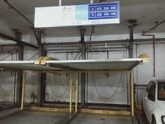 -环球港-停车场