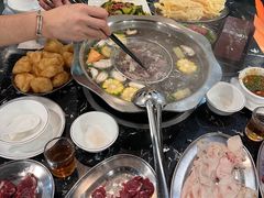 -牛一煲美食(江高店)