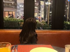 -WOLFGANG PUCK KITCHEN & BAR(迪士尼小镇店)