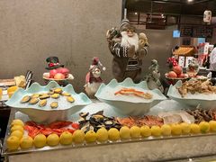 -广州万富希尔顿酒店·感趣自助餐厅·金秋蟹宴生蚝海鲜刺身烧烤
