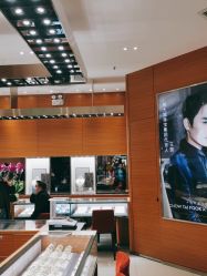 -周大福 CHOW TAI FOOK(新世界百货崇文店)