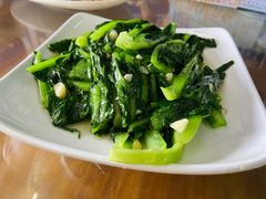 蒜蓉炒油麦菜-明记海鲜大排档(巽寮湾店)