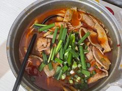 -铁锅哥米线