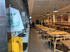 -三好食堂(煎饺·馄饨·肉饼米线·盛世广场店)