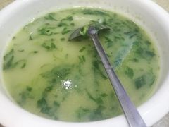 咸肉菜泡饭-上海阿潘舟山海鲜店(东宝兴路店)