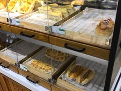 面包甜点陈列柜-瑞和泰超市(传媒店)