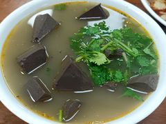 -春雨羊汤店(广开四马路总店)