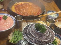 -萍姐火锅·公路夜市(武汉首店)