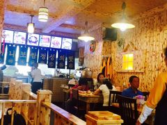 大堂-元奶奶包饭(公新银浦店)