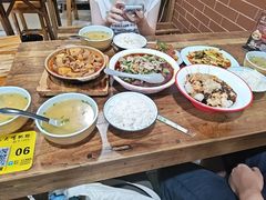 -朱大嘴肥肠血旺(福字街店)