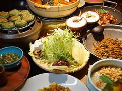 -吃饭皇帝大土家民族菜(正大广场店)