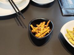 -铜锣湾·有麝自然香(渝北财富中心店)