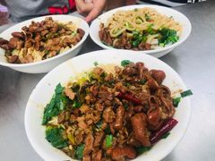 加酸菜肉-南华街卤面(塘双路店)
