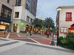 -佛罗伦萨小镇广佛名品奥特莱斯(疏港路店)