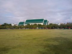 -皇家田广场(อนุสาวรีย์ทหารอาสา)