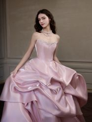点击看大图 -GODDESS WHITE婚纱礼服(鹏城动力大厦店)