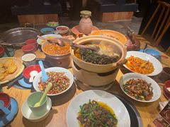 -吃饭皇帝大·土家民族菜(温州万象城店)