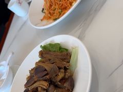 -梅利汴京烤鸭•开封豫菜地标店(铁北街店)