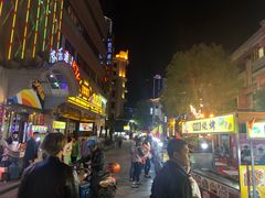 -吉庆街美食广场