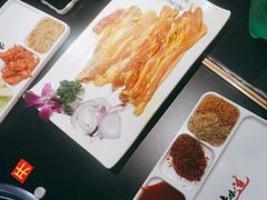 -牛味道炭火烤肉(湖前总店)