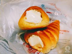 奶油牛角-新侨三宝乐面包店(崇文门店)