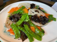 -肖四女乐山跷脚牛肉(南汇大学城生活广场店)