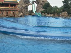 -七彩云南欢乐世界