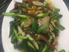 蒜苗炒腊味-江湖黑大兔(杨家坪店)