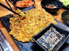泡菜饼-肉甲韩国木炭烤肉(新壹街1店)