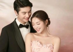 -挪娅婚纱摄影皇家会所