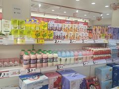 -赵一鸣零食(江苏南京福园街店)