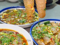 -官塘陈记鱼生·潮汕砂锅粥·牛肉火锅(潮枫路总店)