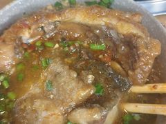 -肖肖酸萝卜鱼火锅(总店)