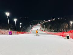 -鳌山滑雪度假区