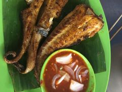 烧魔鬼鱼-明记烧鱼美味店