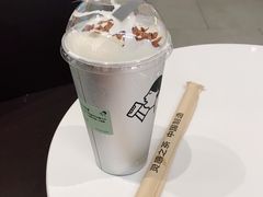 -喜茶(杭州滨江宝龙店)