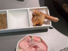 -山焱·炭火自助烤肉(周浦万达店)