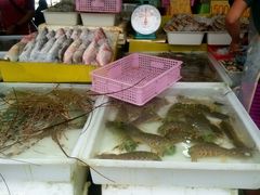 -拉威海鲜市场
