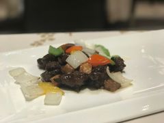 杏鲍牛肉粒-昆山金鹰尚美酒店·金鹰贵宾楼