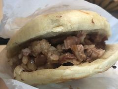 -闫家驴肉老店(华电一校店)